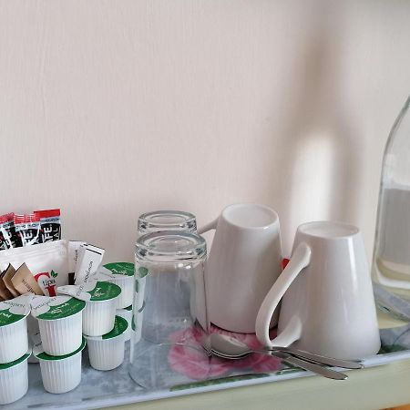 Karmary Guest House Сент-Остелл Екстер'єр фото