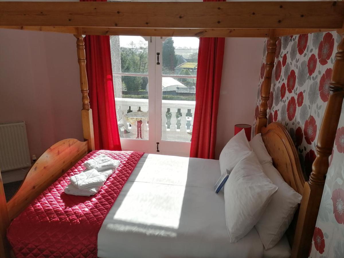 Karmary Guest House Сент-Остелл Екстер'єр фото
