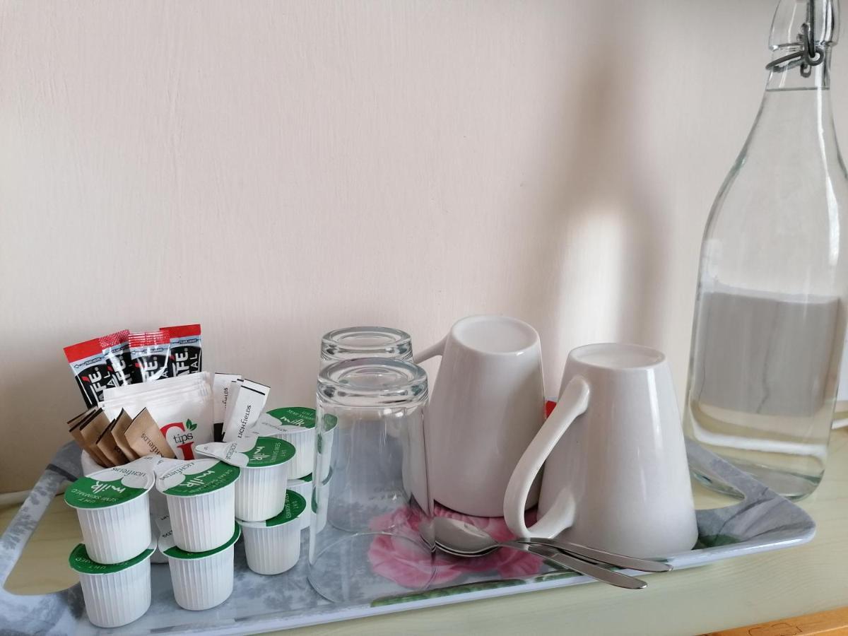Karmary Guest House Сент-Остелл Екстер'єр фото