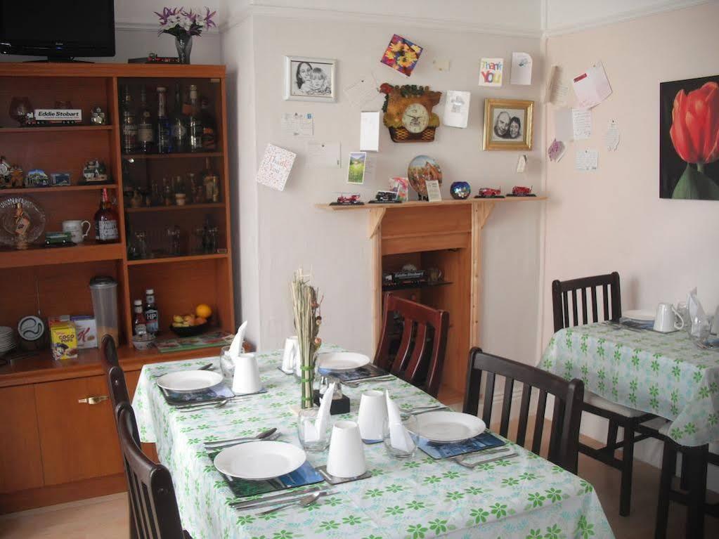 Karmary Guest House Сент-Остелл Екстер'єр фото