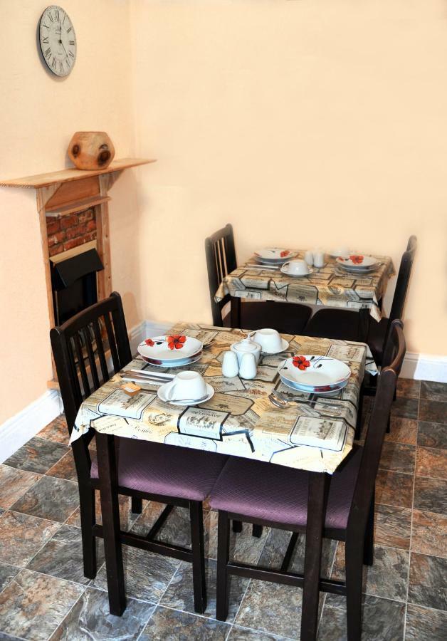 Karmary Guest House Сент-Остелл Екстер'єр фото